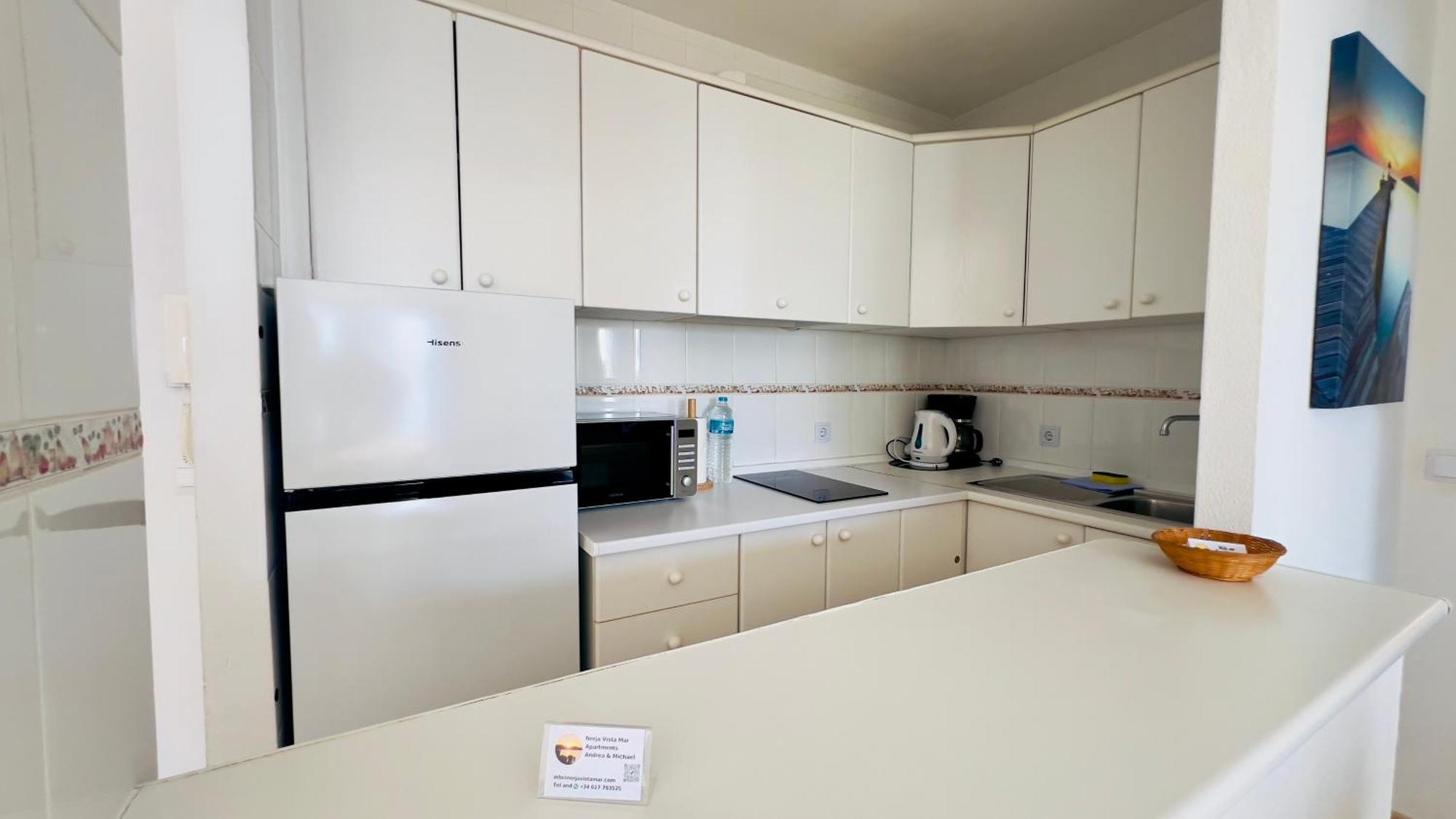 Acapulco Playa Beautiful Seaview Apartman Nerja Kültér fotó